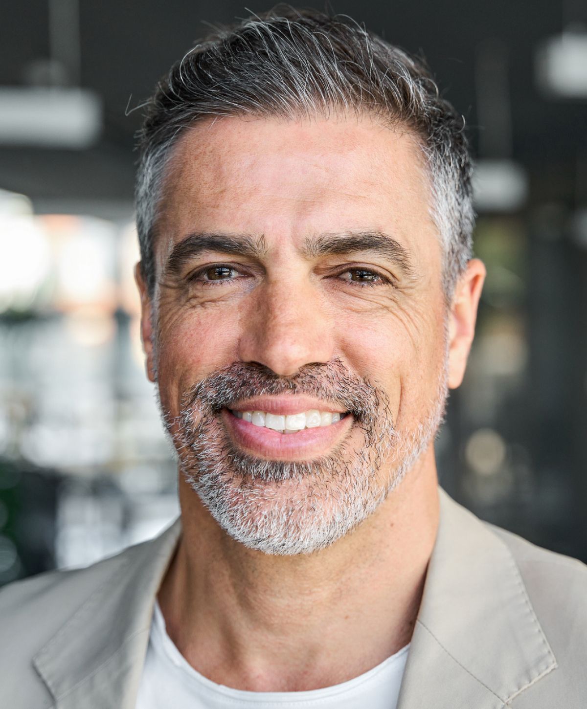 marina del rey dentures model smiling