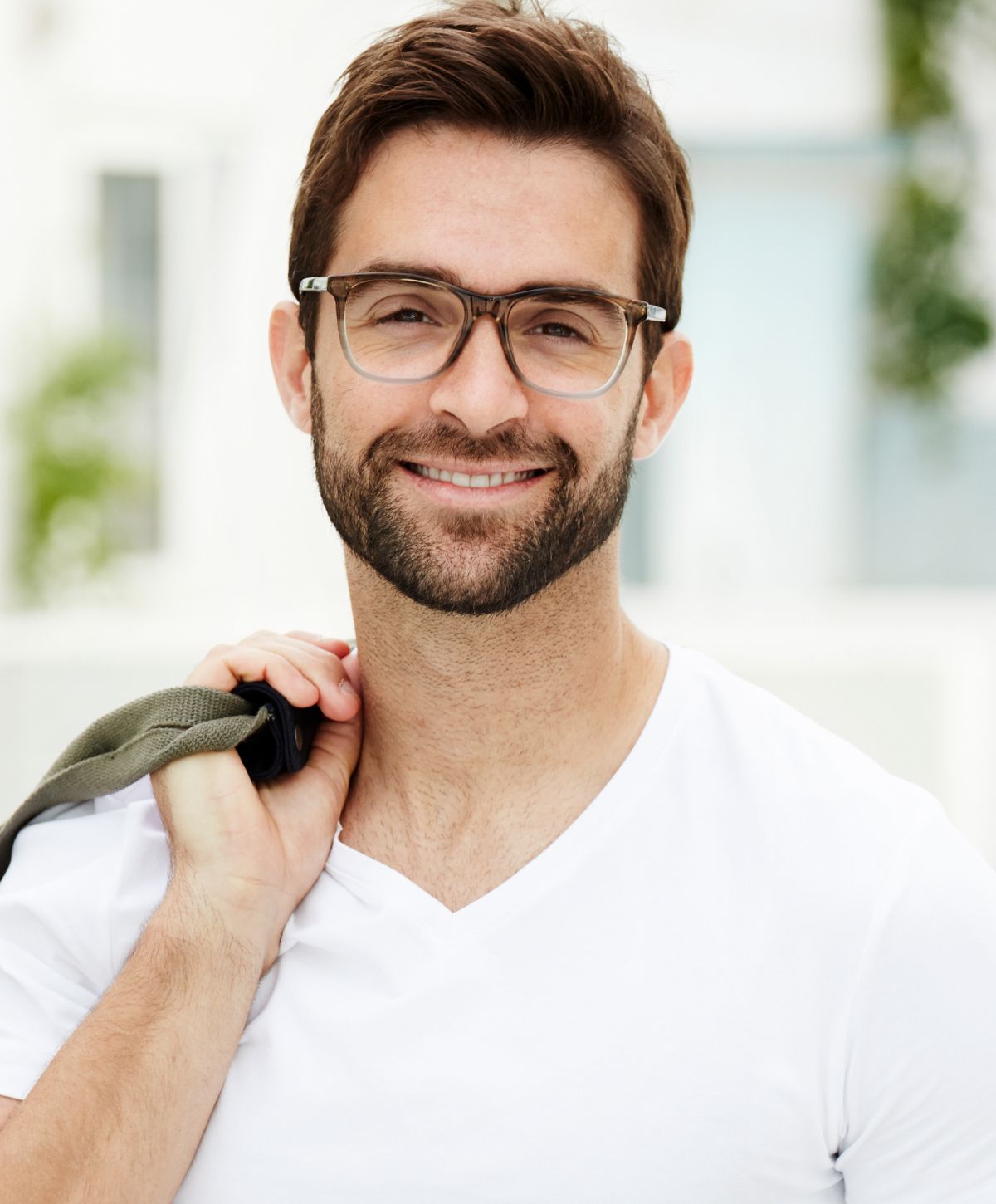 marina del rey radiology model with glasses